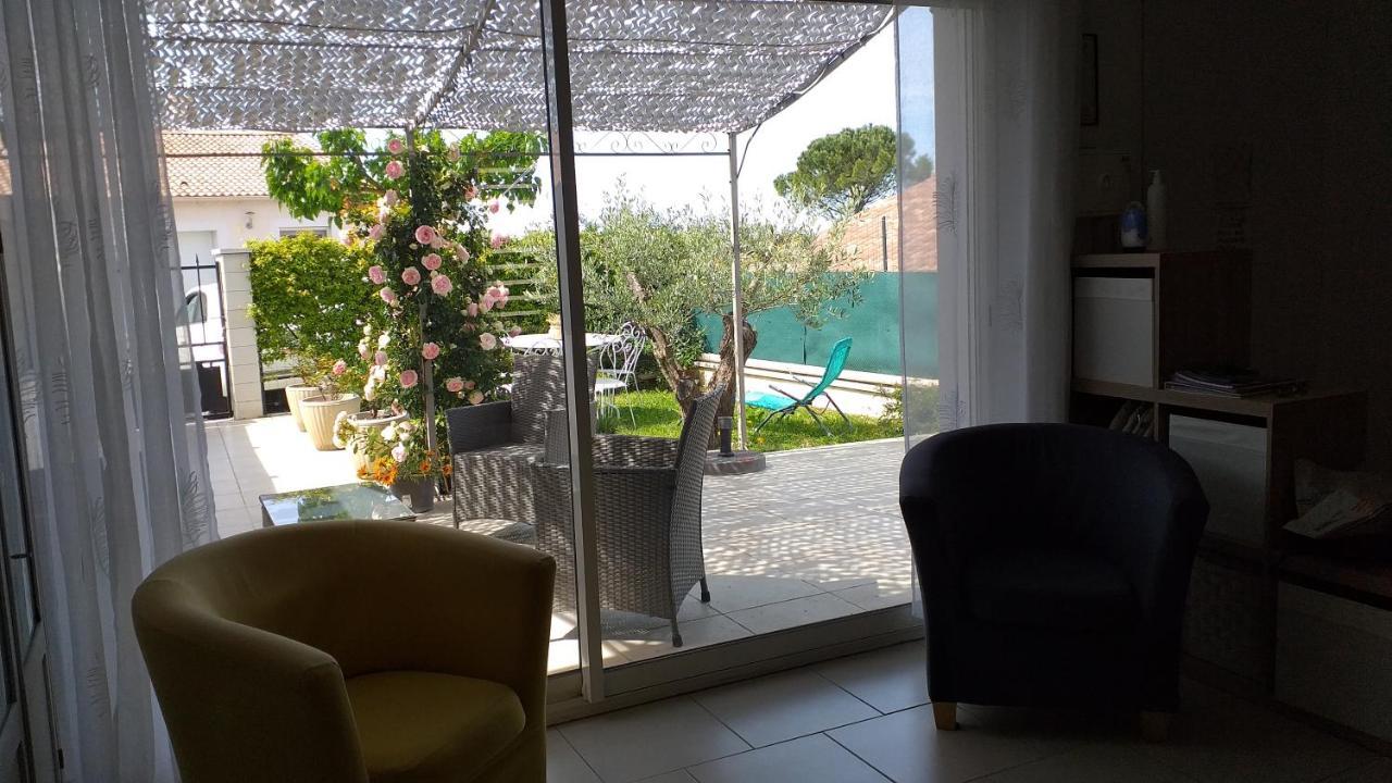 Villa Le Pré Aux Cigales à Uzès Extérieur photo